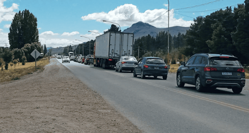 Dina Huapi: semáforos de la Ruta 40 funcionarán en modo intermitente los fines de semana