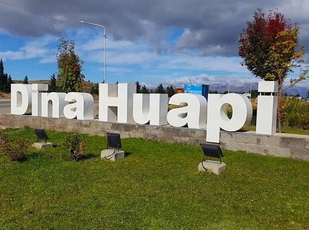 Se pone marcha las primeras obras financiadas por la CAF: saneamiento en El Bolsón y agua potable en Dina Huapi