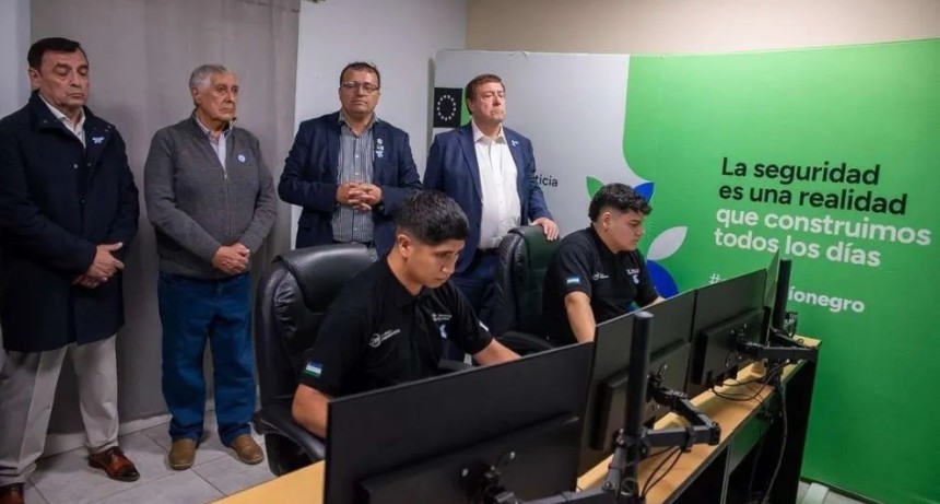 Dina Huapi ya cuenta con un nuevo centro de monitoreo integrado al sistema provincial