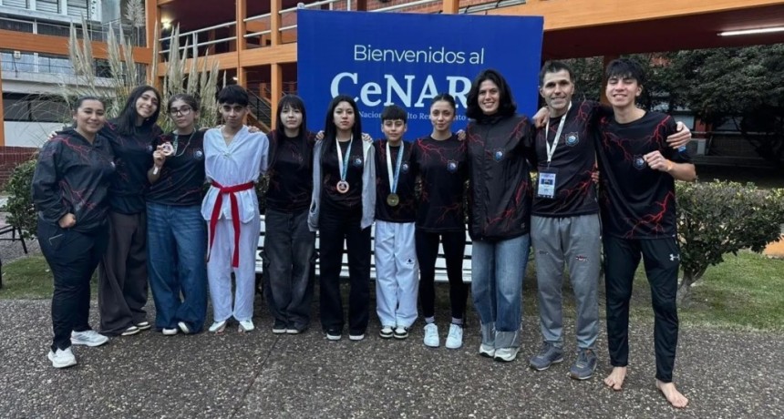 Dina Huapi brill&oacute; en el Nacional de Taekwondo: oro y podio en el CENARD