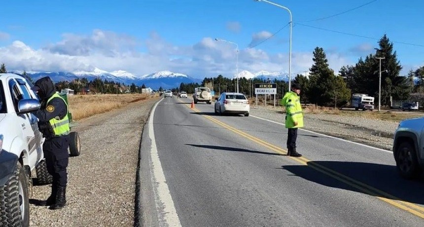 Detuvieron en Dina Huapi a un hombre que ten&iacute;a pedido de captura desde 2024